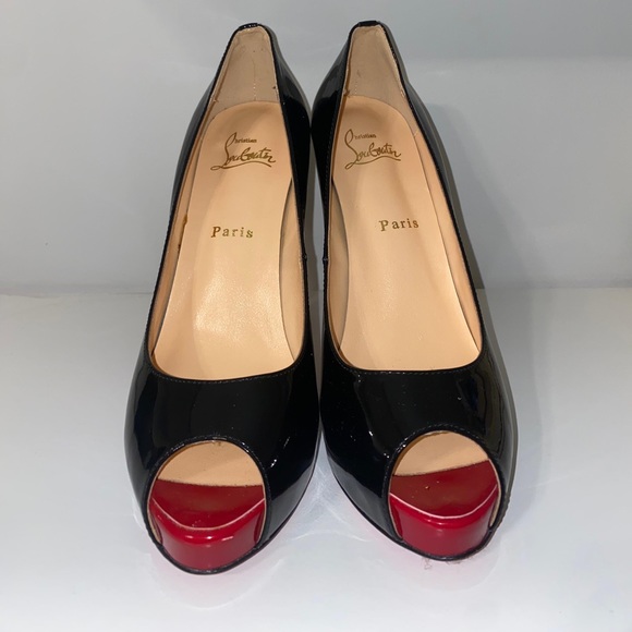 Louboutin Very Privé Shoes - Picture 1 of 9